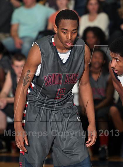 Thumbnail 1 in Seymour vs South-Doyle (District 2-AAA Playoff) photogallery.