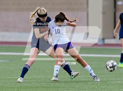 Thumbnail 1 in Warren @ Brandeis photogallery.