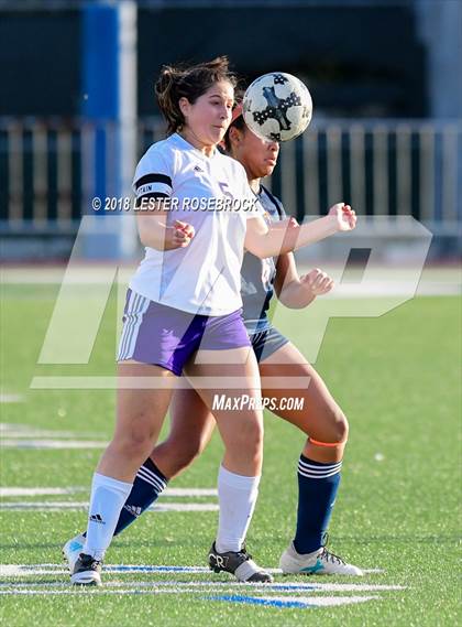 Thumbnail 1 in Warren @ Brandeis photogallery.