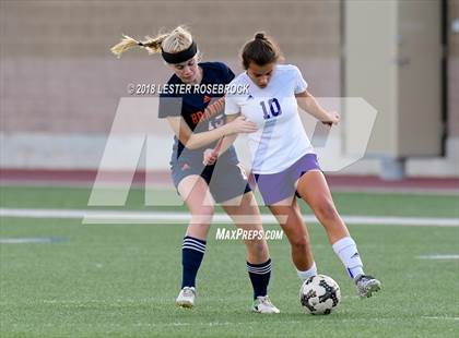 Thumbnail 1 in Warren @ Brandeis photogallery.