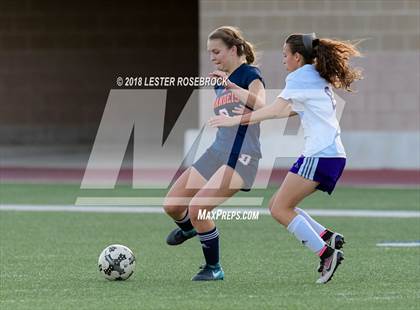 Thumbnail 1 in Warren @ Brandeis photogallery.