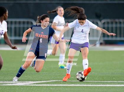 Thumbnail 1 in Warren @ Brandeis photogallery.