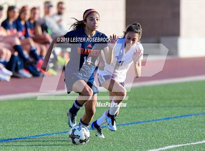 Thumbnail 1 in Warren @ Brandeis photogallery.