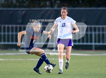 Thumbnail 1 in Warren @ Brandeis photogallery.