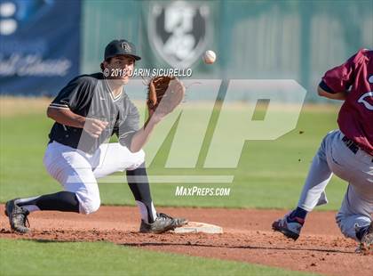 Thumbnail 2 in Perry vs. Queen Creek (Boras Classic) photogallery.