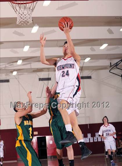 Thumbnail 1 in Sierra Pacific vs. Viewpoint (MaxPreps Holiday Classic) photogallery.