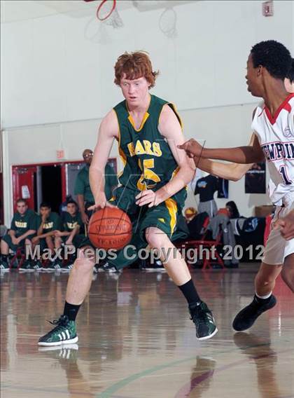 Thumbnail 3 in Sierra Pacific vs. Viewpoint (MaxPreps Holiday Classic) photogallery.