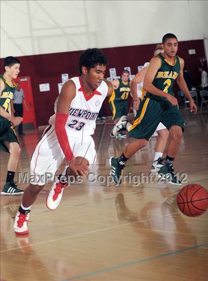 Thumbnail 3 in Sierra Pacific vs. Viewpoint (MaxPreps Holiday Classic) photogallery.