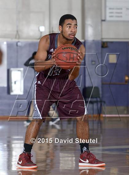 Thumbnail 1 in Johnson vs. Pleasant Grove (St. Hope Elite Classic) photogallery.