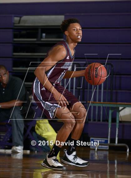 Thumbnail 1 in Johnson vs. Pleasant Grove (St. Hope Elite Classic) photogallery.