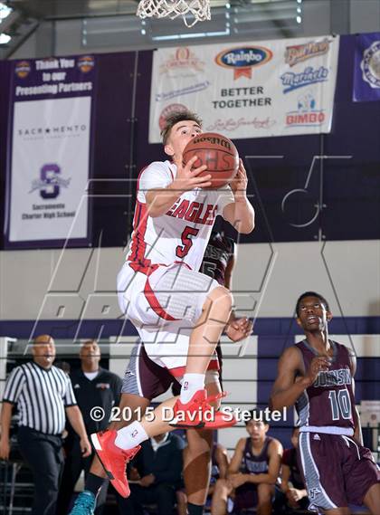 Thumbnail 2 in Johnson vs. Pleasant Grove (St. Hope Elite Classic) photogallery.