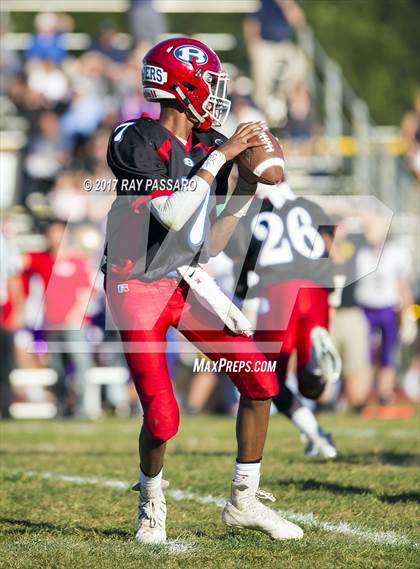 Thumbnail 1 in Sayville @ Bellport photogallery.