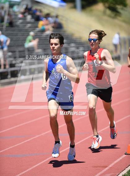 Thumbnail 3 in MCAL Finals (3200 Meters) photogallery.