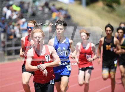 Thumbnail 2 in MCAL Finals (3200 Meters) photogallery.