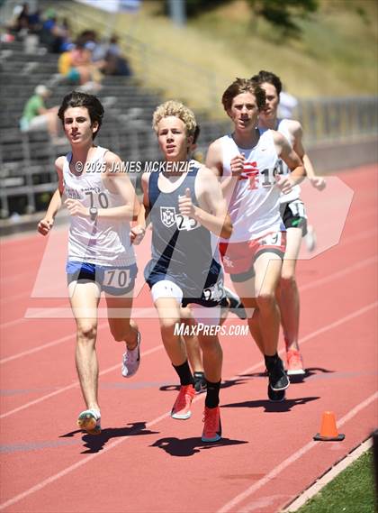 Thumbnail 3 in MCAL Finals (3200 Meters) photogallery.
