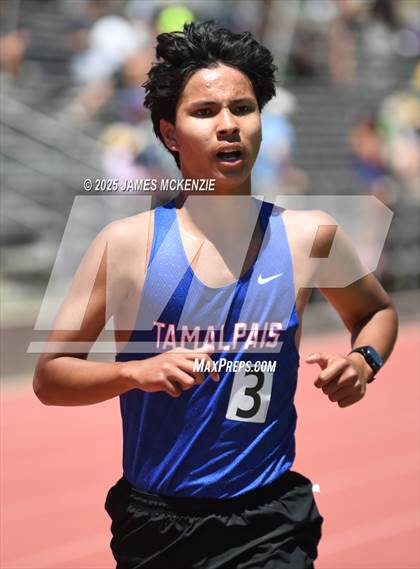 Thumbnail 1 in MCAL Finals (3200 Meters) photogallery.