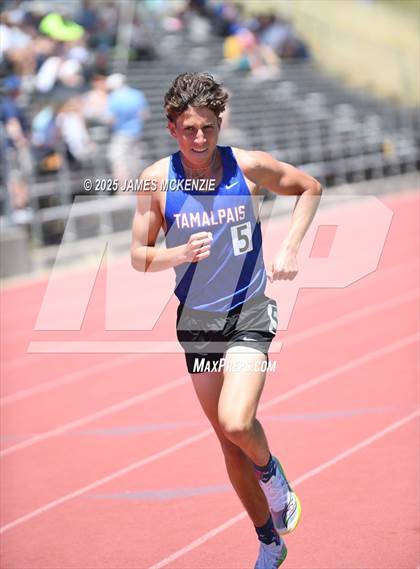 Thumbnail 3 in MCAL Finals (3200 Meters) photogallery.