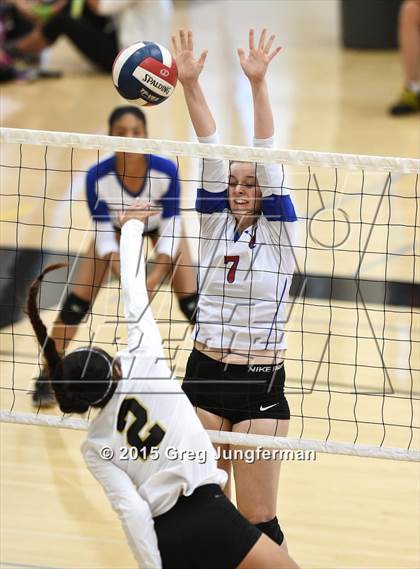 Thumbnail 3 in Tamalpais vs. American Canyon (Nor-Cal Invitational) photogallery.