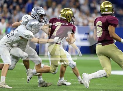 Thumbnail 3 in Indianapolis Lutheran vs. Lafayette Central Catholic (IHSAA 1A State Final)  photogallery.