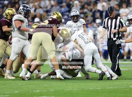 Thumbnail 1 in Indianapolis Lutheran vs. Lafayette Central Catholic (IHSAA 1A State Final)  photogallery.