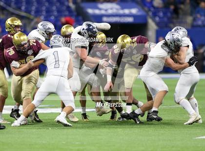 Thumbnail 1 in Indianapolis Lutheran vs. Lafayette Central Catholic (IHSAA 1A State Final)  photogallery.