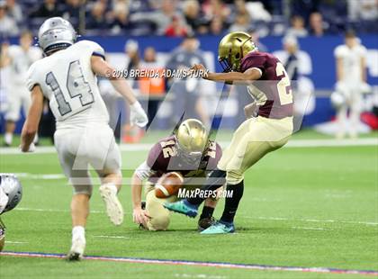 Thumbnail 1 in Indianapolis Lutheran vs. Lafayette Central Catholic (IHSAA 1A State Final)  photogallery.
