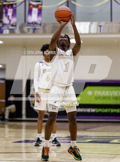 Thumbnail 3 in Fort Wayne Bishop Luers @ New Haven photogallery.
