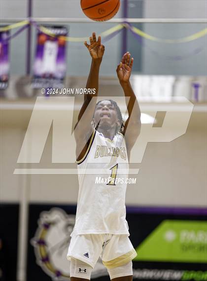 Thumbnail 1 in Fort Wayne Bishop Luers @ New Haven photogallery.