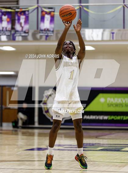 Thumbnail 3 in Fort Wayne Bishop Luers @ New Haven photogallery.