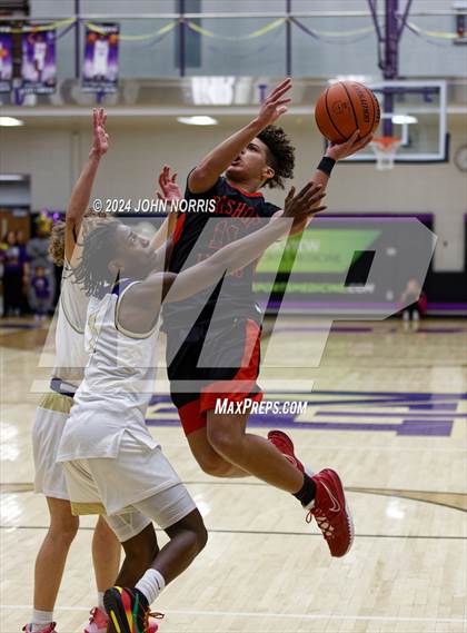 Thumbnail 3 in Fort Wayne Bishop Luers @ New Haven photogallery.
