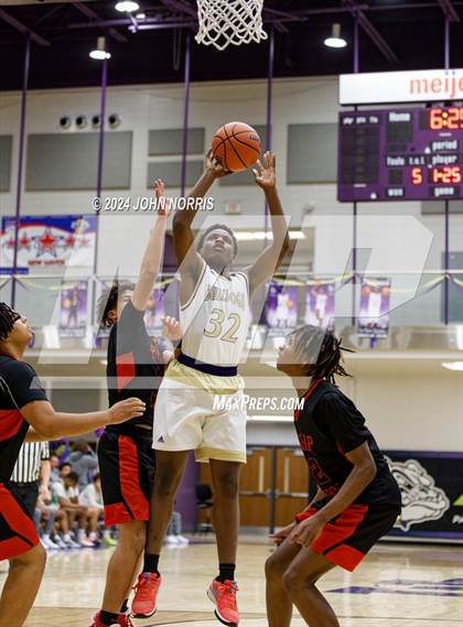 Thumbnail 3 in Fort Wayne Bishop Luers @ New Haven photogallery.