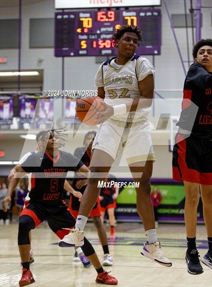 Thumbnail 1 in Fort Wayne Bishop Luers @ New Haven photogallery.
