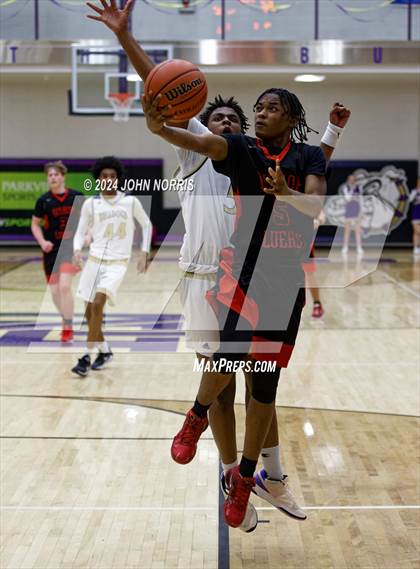 Thumbnail 2 in Fort Wayne Bishop Luers @ New Haven photogallery.