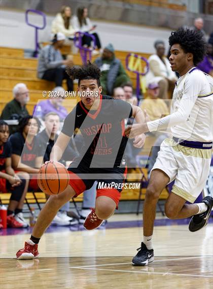 Thumbnail 3 in Fort Wayne Bishop Luers @ New Haven photogallery.