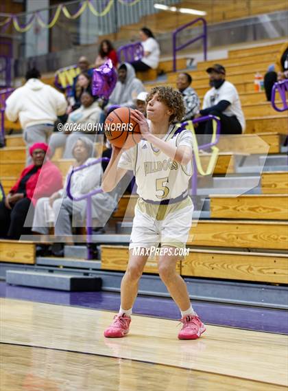 Thumbnail 3 in Fort Wayne Bishop Luers @ New Haven photogallery.