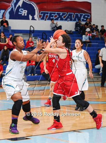 Thumbnail 3 in Pasadena Memorial vs. Ray Corpus Christi (McDonald's Texas Invitational) photogallery.