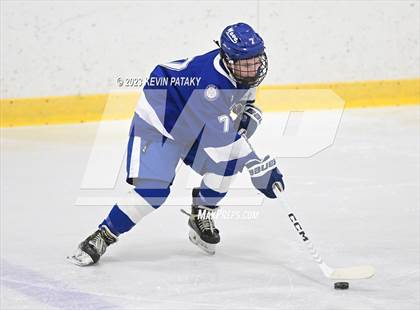 Thumbnail 2 in Darien @ Bishop Hendricken (RI) photogallery.