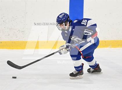 Thumbnail 2 in Darien @ Bishop Hendricken (RI) photogallery.