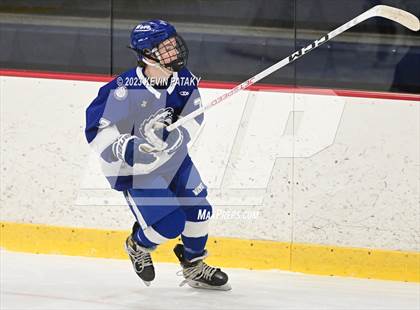 Thumbnail 2 in Darien @ Bishop Hendricken (RI) photogallery.