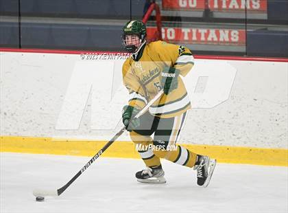 Thumbnail 2 in Darien @ Bishop Hendricken (RI) photogallery.