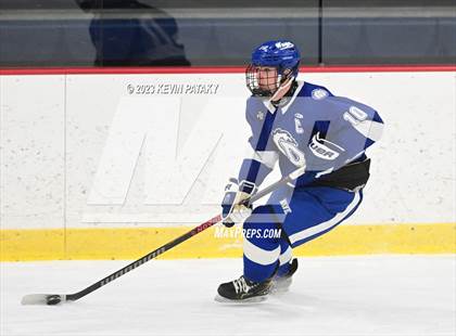 Thumbnail 1 in Darien @ Bishop Hendricken (RI) photogallery.