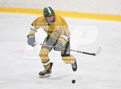 Thumbnail 1 in Darien @ Bishop Hendricken (RI) photogallery.