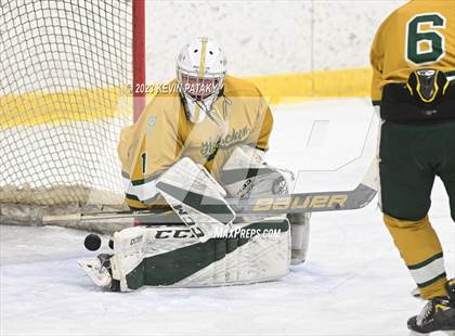 Thumbnail 1 in Darien @ Bishop Hendricken (RI) photogallery.