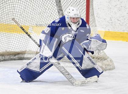 Thumbnail 3 in Darien @ Bishop Hendricken (RI) photogallery.