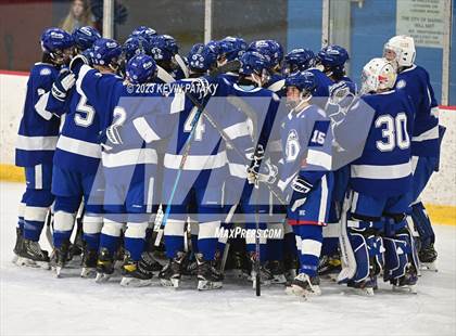 Thumbnail 1 in Darien @ Bishop Hendricken (RI) photogallery.