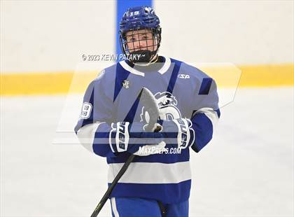 Thumbnail 2 in Darien @ Bishop Hendricken (RI) photogallery.