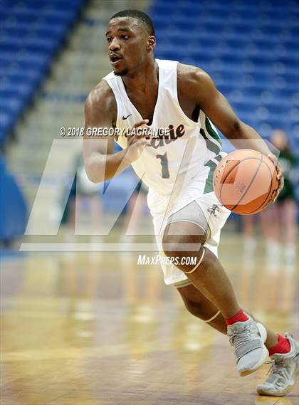 Thumbnail 2 in Lancaster vs. Waxahachie photogallery.