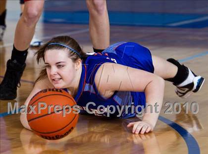 Thumbnail 2 in Prince of Peace vs Calvary Christian (Trinity Valley Shootout) photogallery.