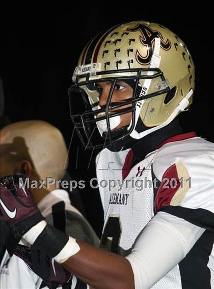 Thumbnail 1 in Alemany @ Crespi photogallery.