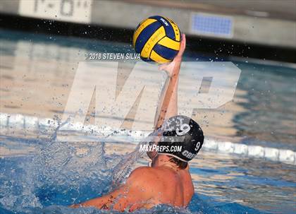Thumbnail 3 in Canyon Crest Academy vs. Servite (CIF SoCal Regional D2 First Round) photogallery.